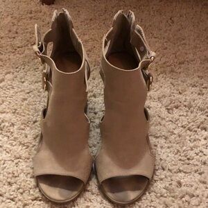 Elegant Tan Women's Open-Toe Heels